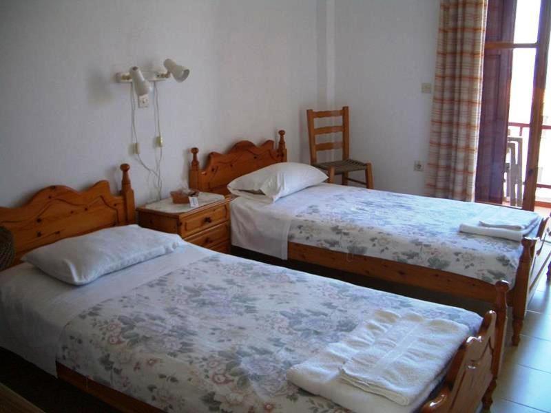 Lord Complex Aparthotel Agios Georgios  Exterior photo