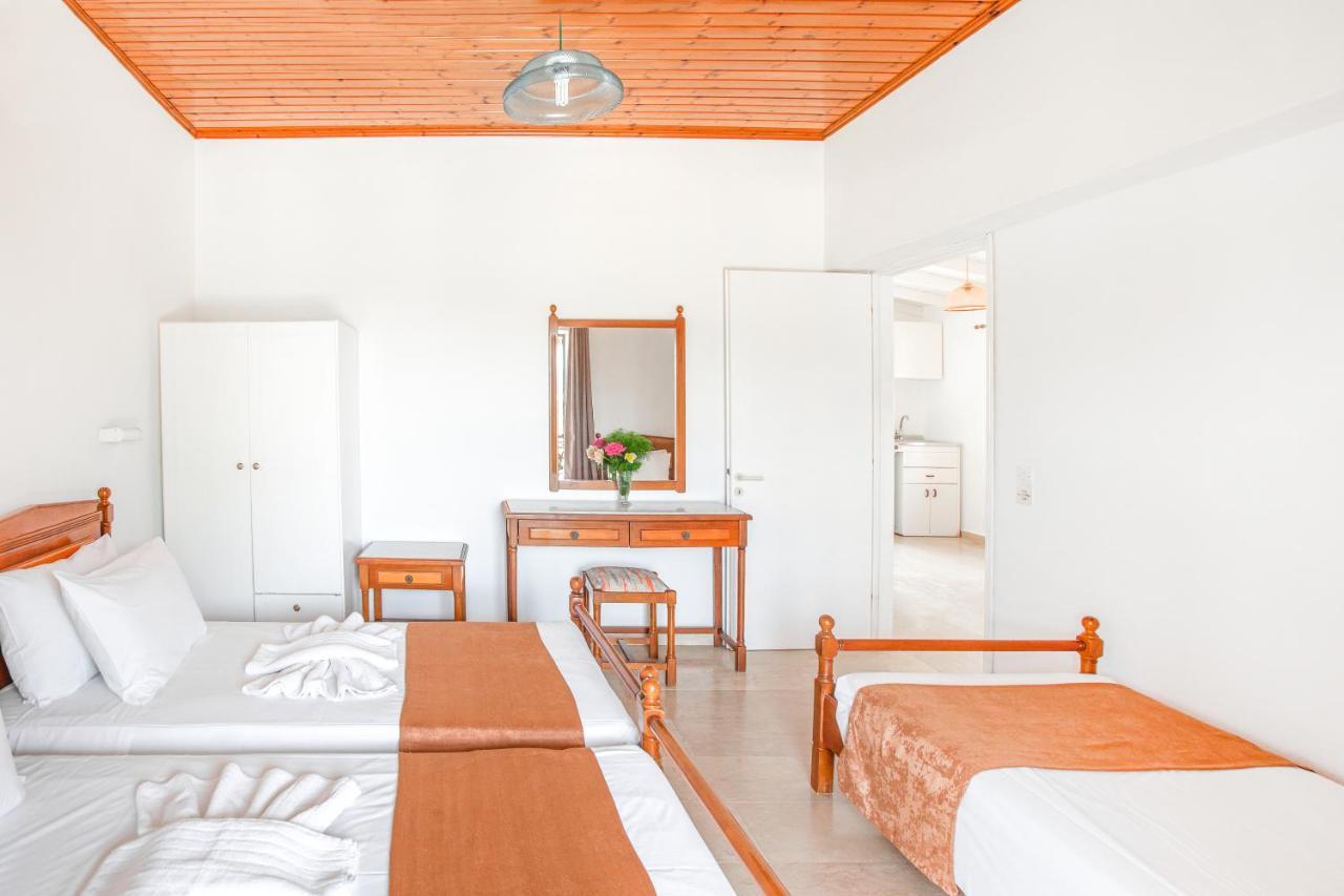 Lord Complex Aparthotel Agios Georgios  Exterior photo