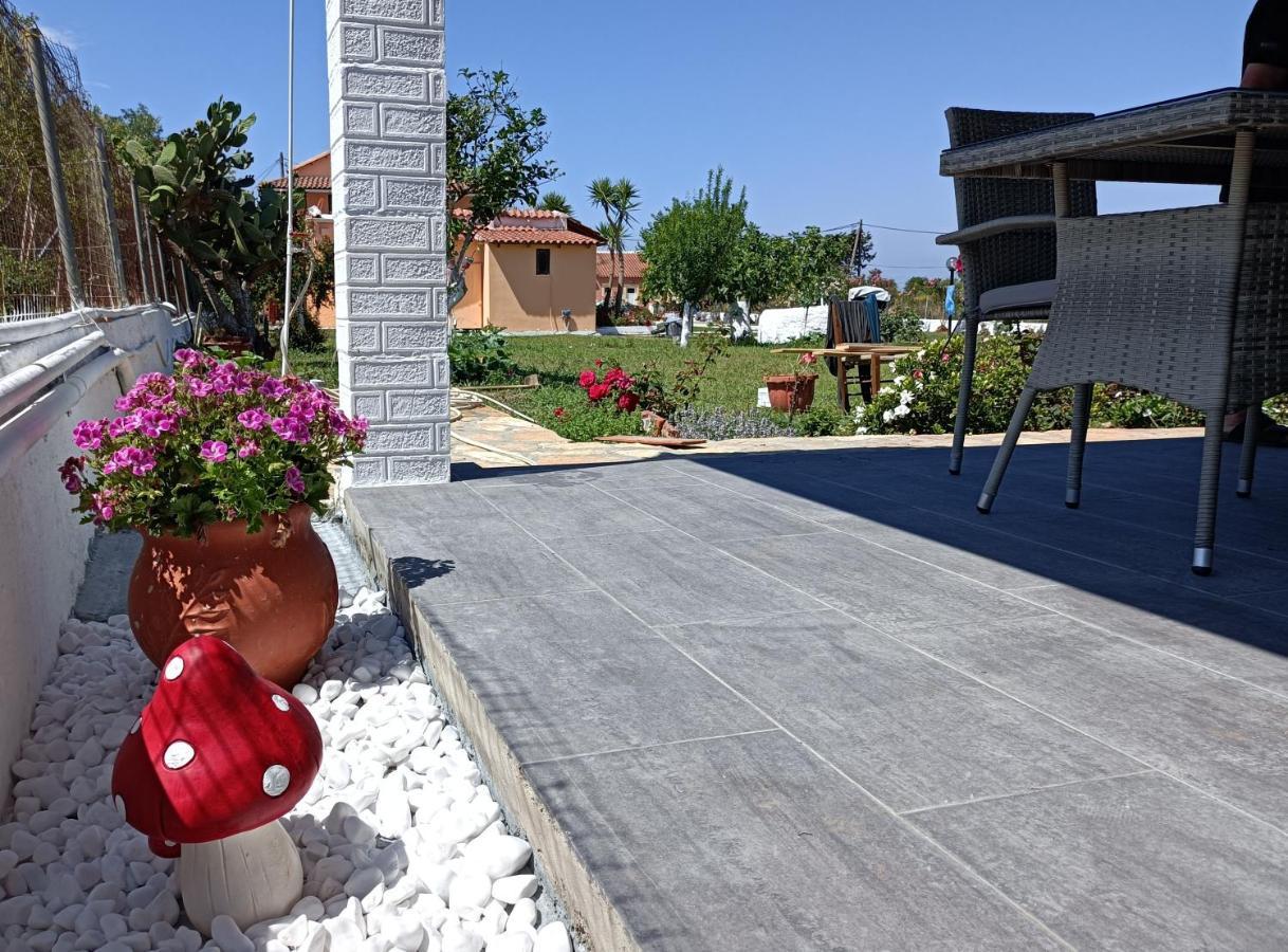 Lord Complex Aparthotel Agios Georgios  Exterior photo
