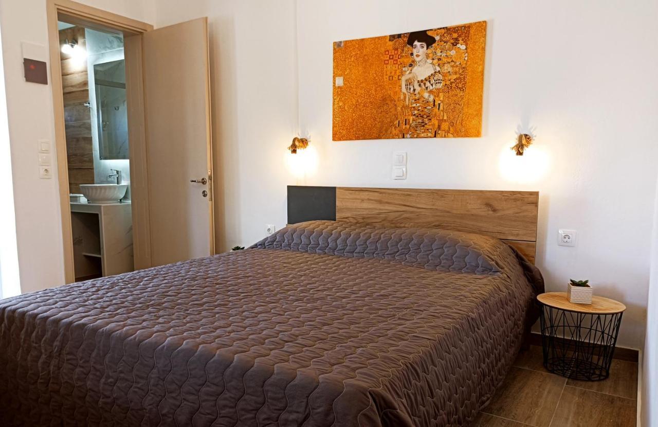 Lord Complex Aparthotel Agios Georgios  Exterior photo